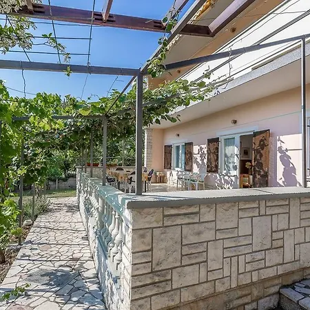 Apartman Bruno *